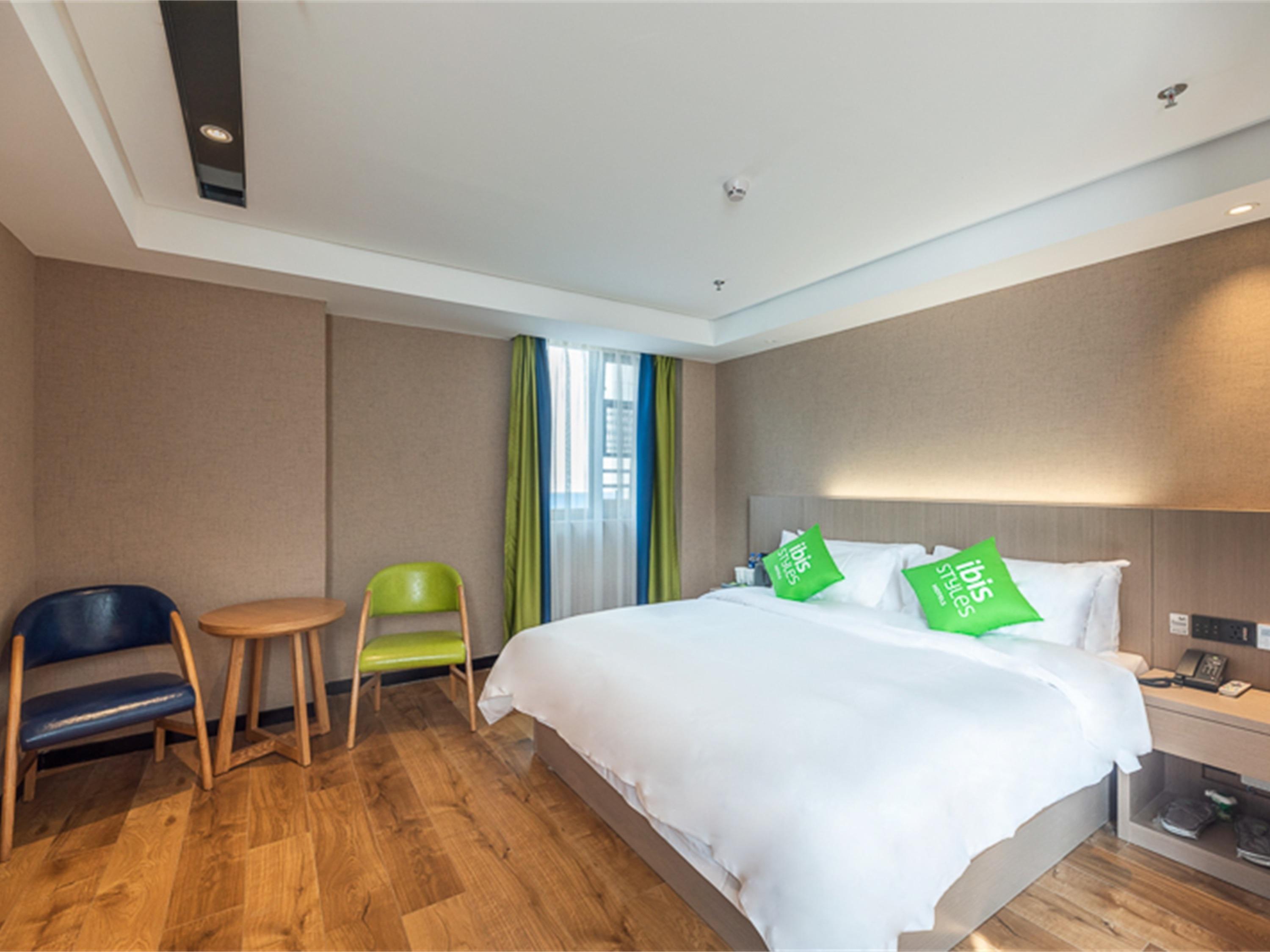 Ibis Styles Fuzhou Wuyi Square Hotel Exterior photo