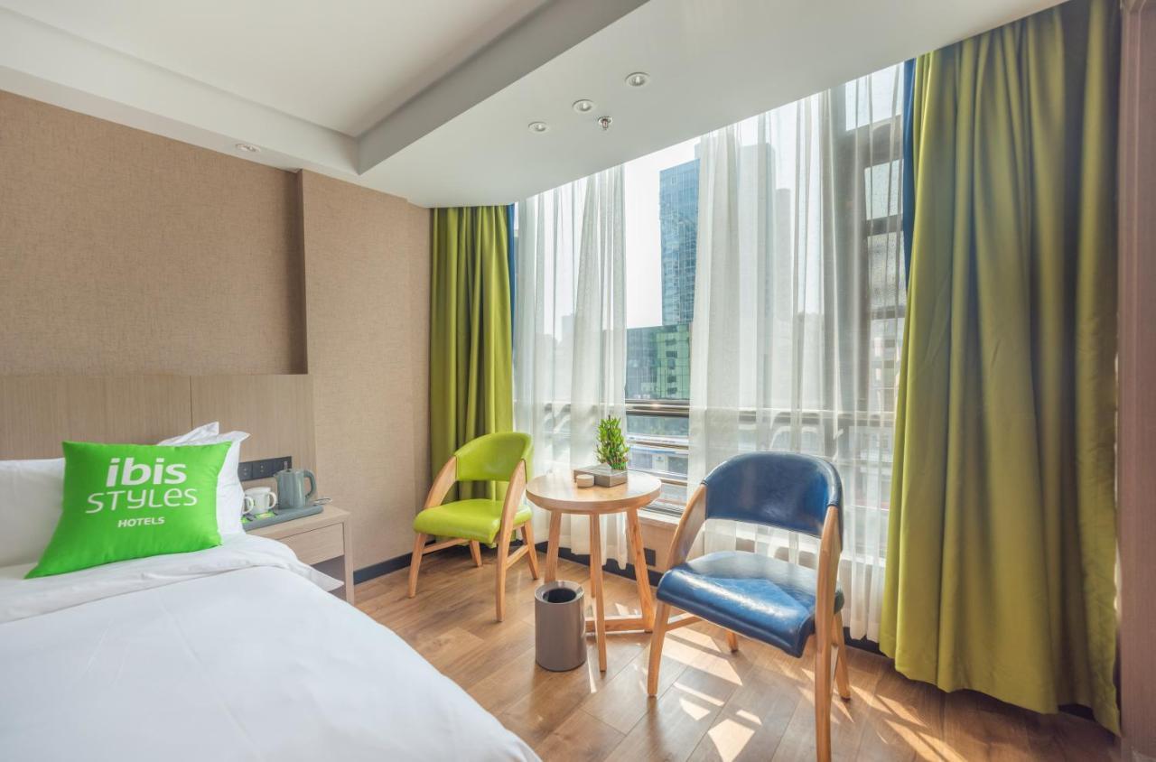 Ibis Styles Fuzhou Wuyi Square Hotel Exterior photo